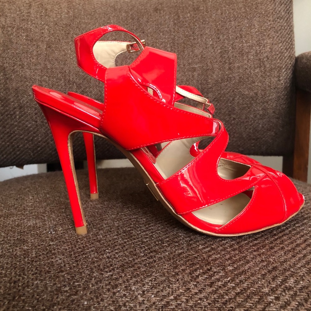 Michael Kors Red Strappy stilettò heels sandals